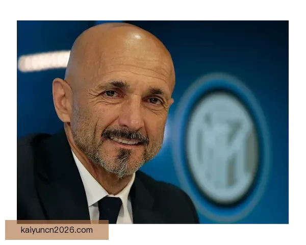 斯帕莱蒂回应德罗西称其为足球之子并强调国家队的必要性